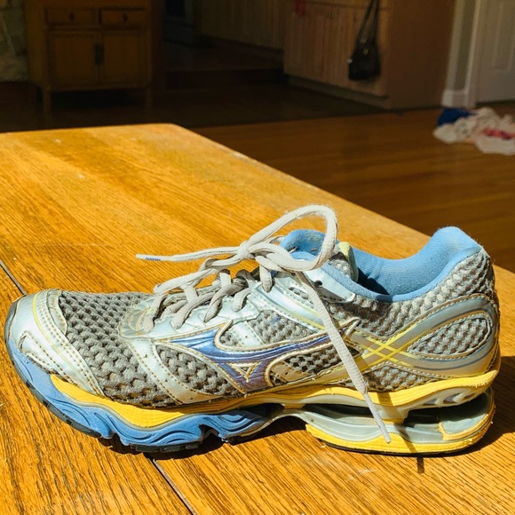 Mizuno Wave Creation 13 Womens Size 8 Running Shoe - Picture 9 of 12